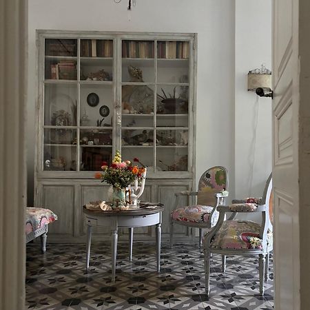 Le Logis Blanc Bed&Breakfast Coursan Esterno foto