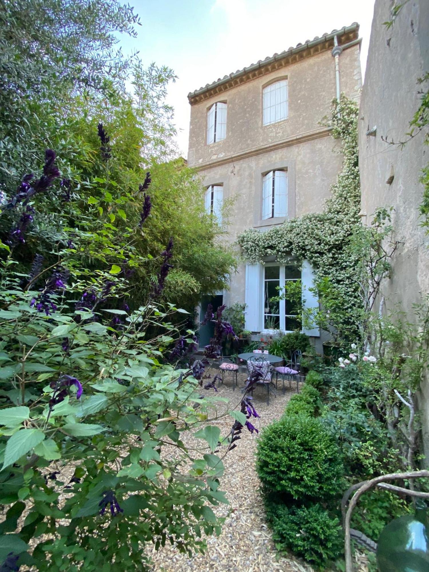 Le Logis Blanc Bed&Breakfast Coursan Esterno foto