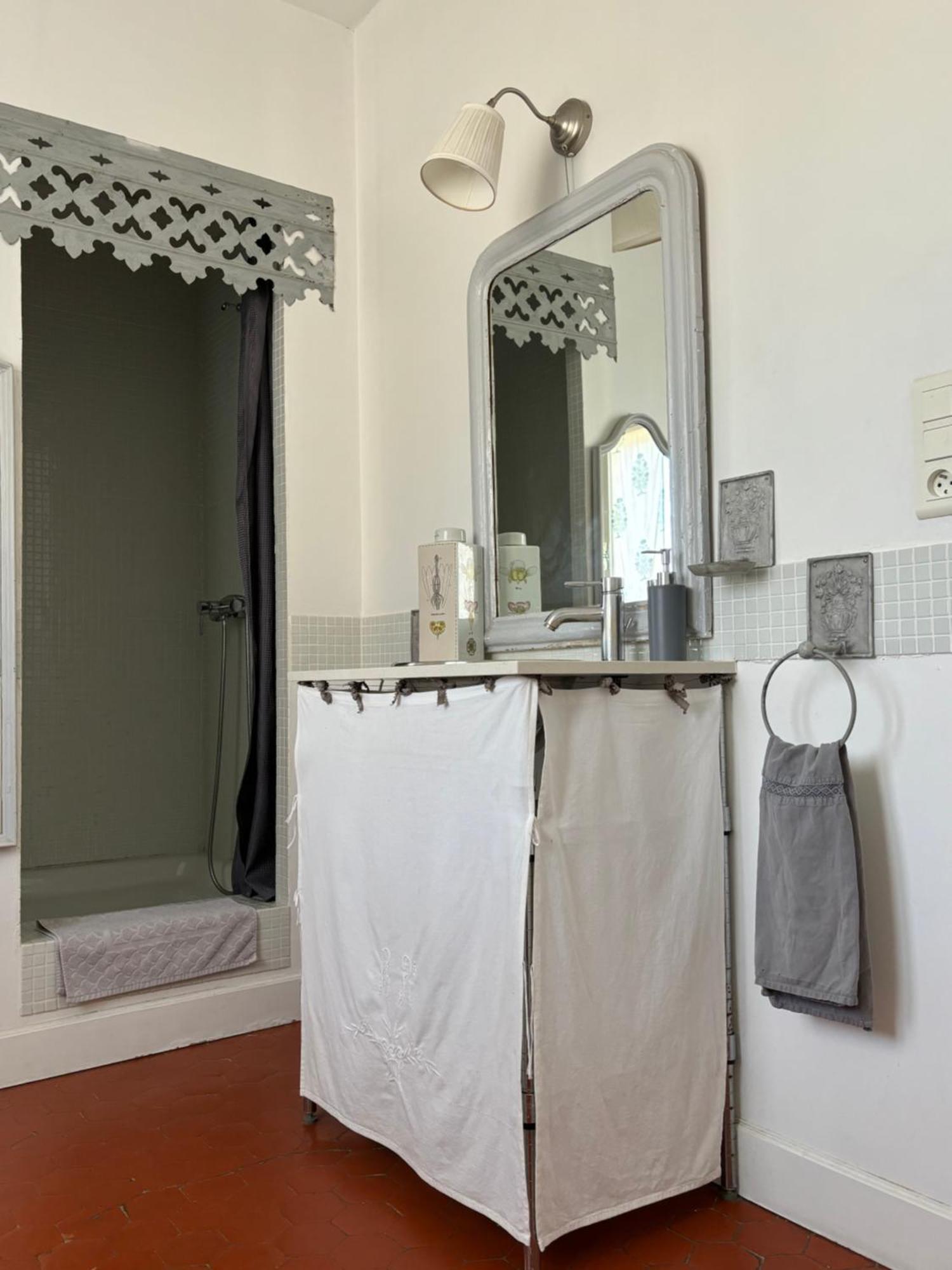 Le Logis Blanc Bed&Breakfast Coursan Esterno foto