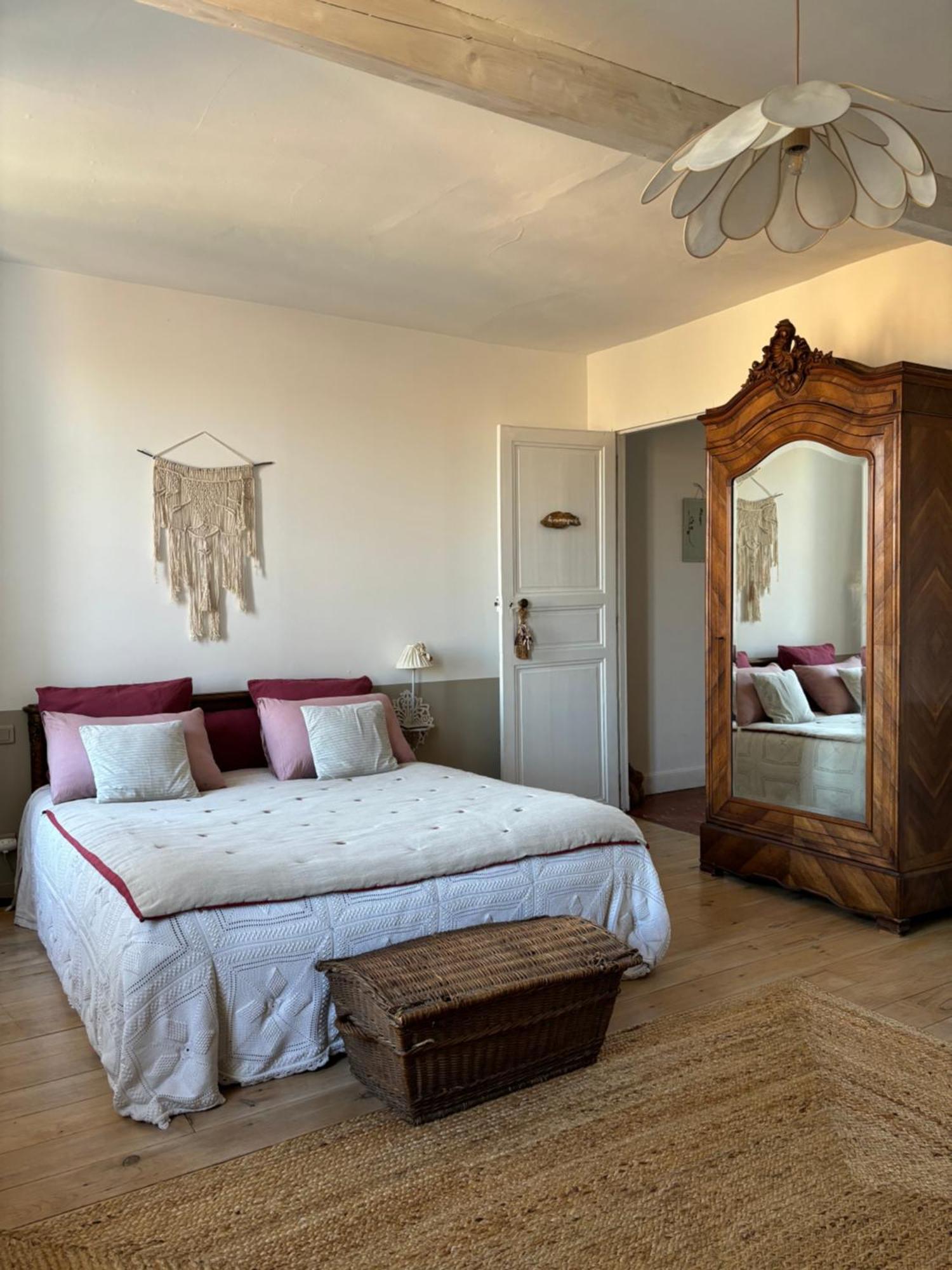 Le Logis Blanc Bed&Breakfast Coursan Esterno foto